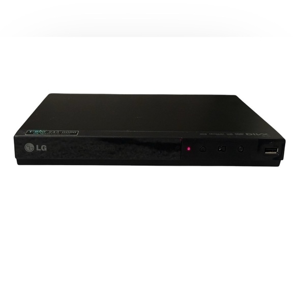 LG DVD Player with Remote - Picture 2 of 12